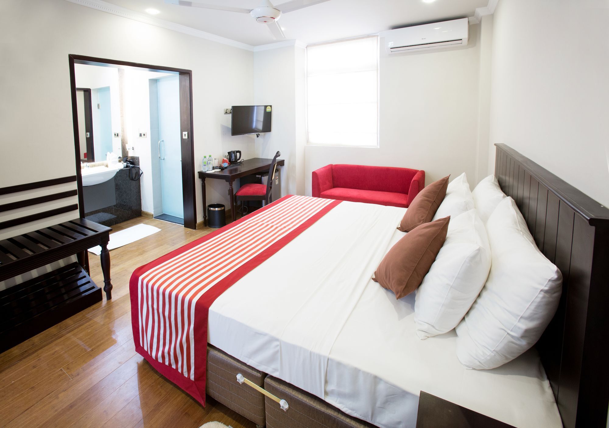 Hotel Earl'S Red Kolombo Exteriér fotografie